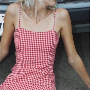 red karla dress brandy melville